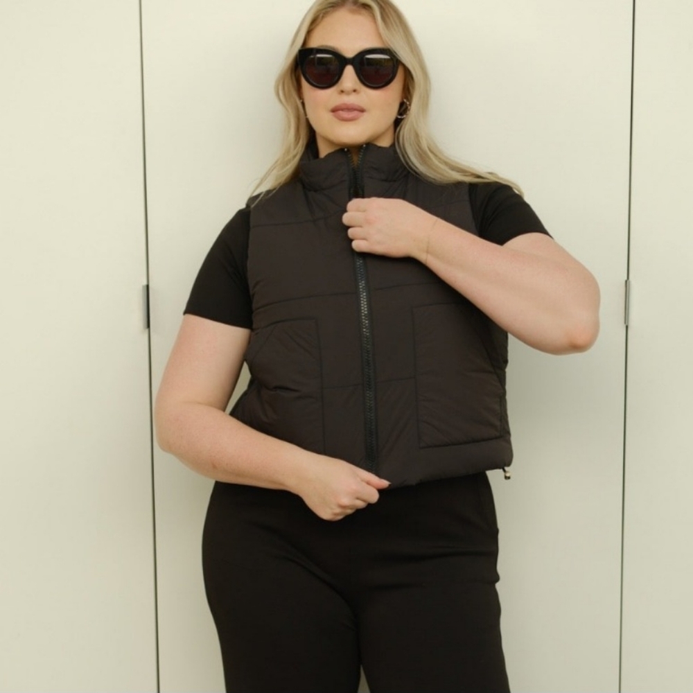 Smash and Tess Collab Vest